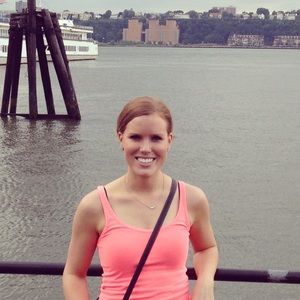 Meet your Posher, Amanda